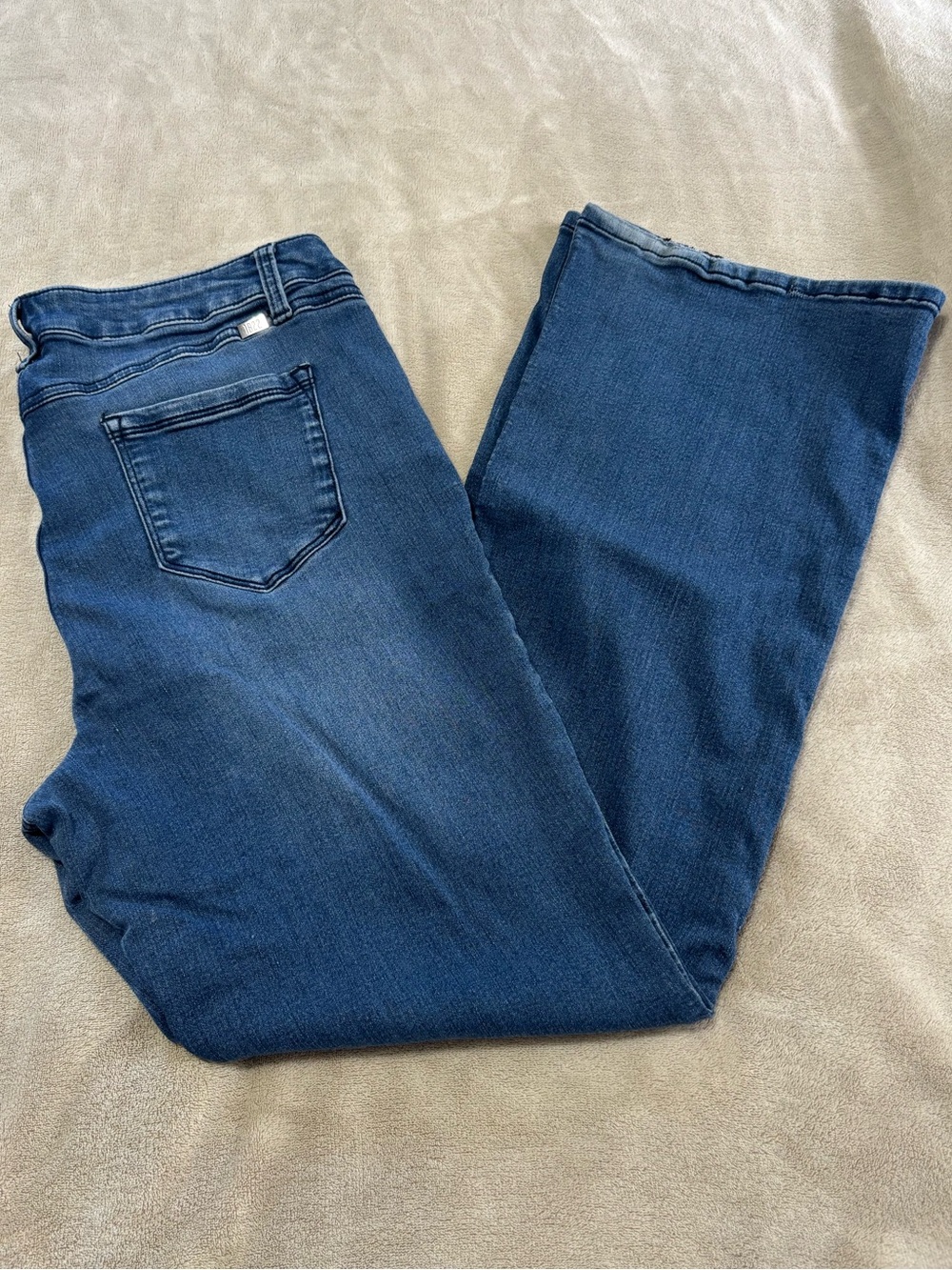 1822 Denim Dark Blue Boot Cut Stretchy Jeans